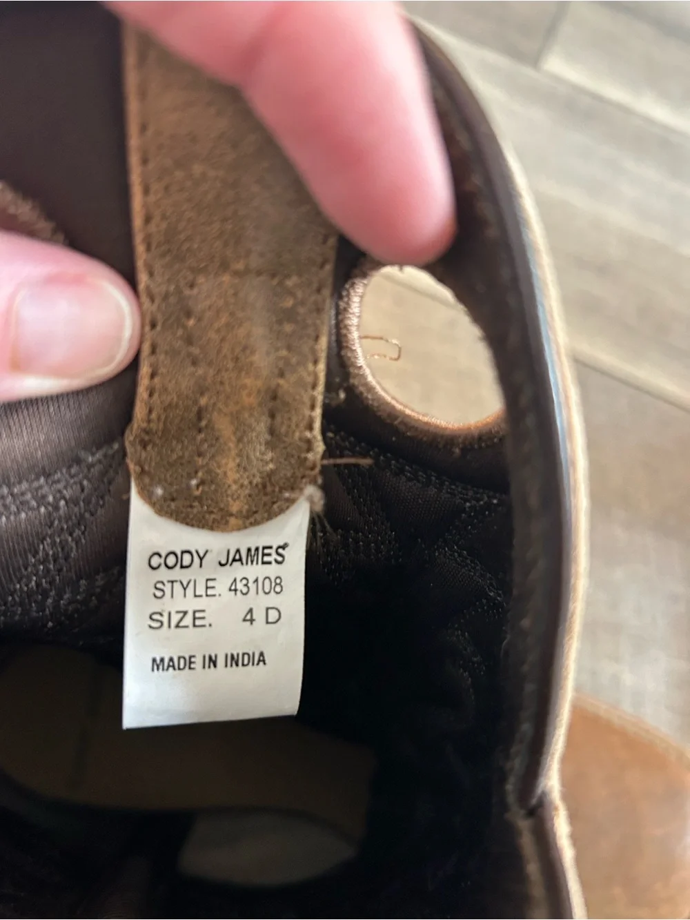 Cody James Two-Tone Western Boots - Brown and Cream